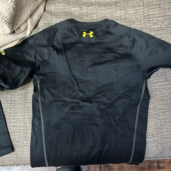 Under Armour Base 2.0 Base Layer - Picture 2 of 3